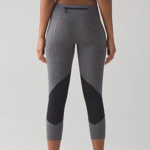 Lululemon Pace Rival Crop (19") Heather Black / Heather Slate